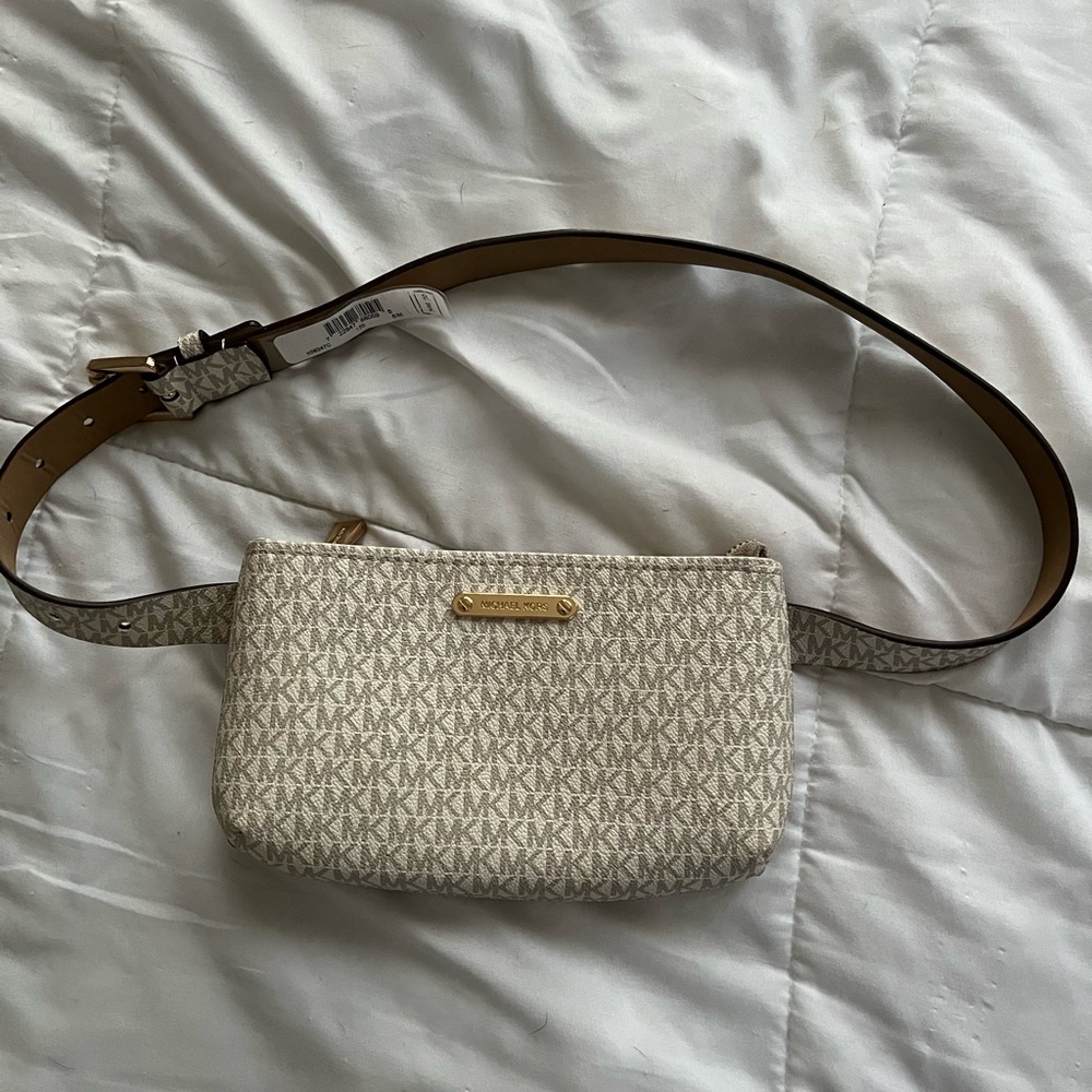 micheal kors small crossbody bag